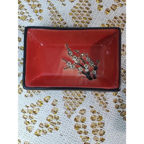 Vintage Visun China Dipping Dishes Red Interior White Flora 3 in the Set Vintage - Picture 2 of 11